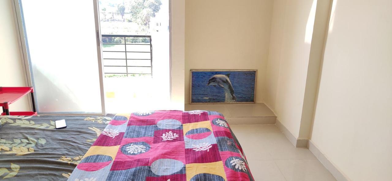 Untrained & Unplanned Apartment Jabalpur Exterior foto